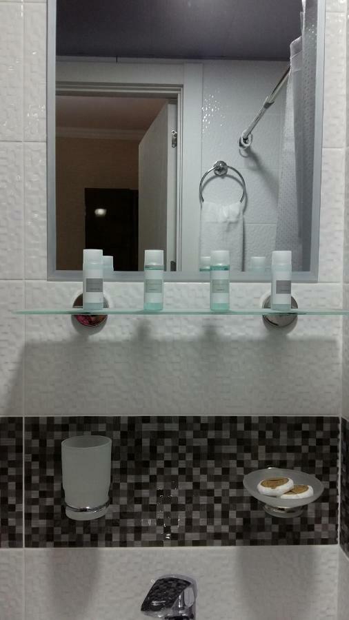 Apartment Albatross Тбилиси Экстерьер фото